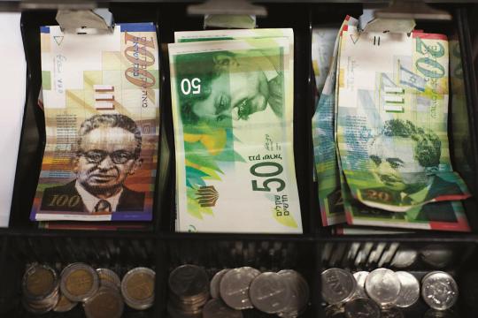 أسعار صرف العملات مقابل الشيكل اليوم الخميس