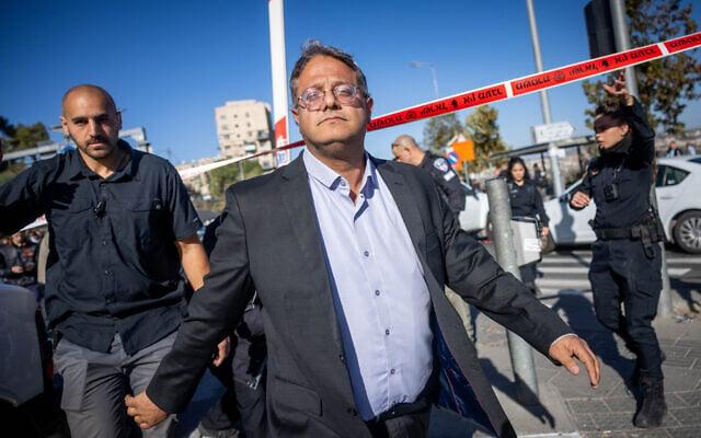 الكنيست يقر تعديل قانون التحريض على الإرهاب لتوسيع صلاحيات الشرطة وتقليل الرقابة القضائية