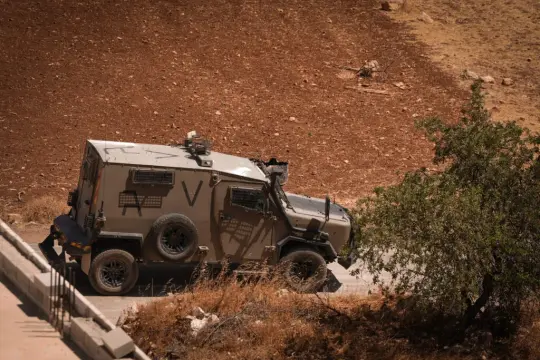 قرار إسرائيلي بحظر وصول المزارعين الفلسطينيين لحقول الزيتون المصنفة "أراضي دولة"