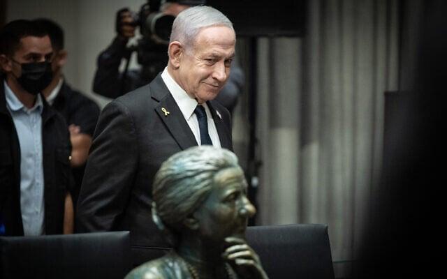 استطلاع القناة 12 يظهر تقدّم الليكود بـ27 مقعدًا وتنافسًا متقاربًا بين نتنياهو وبينيت على رئاسة الحكومة