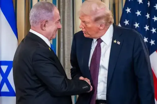 ترامب يحقق انتصاره الدبلوماسي الأكبر باتفاق غزة وسط تحديات ترسيخ السلام الدائم