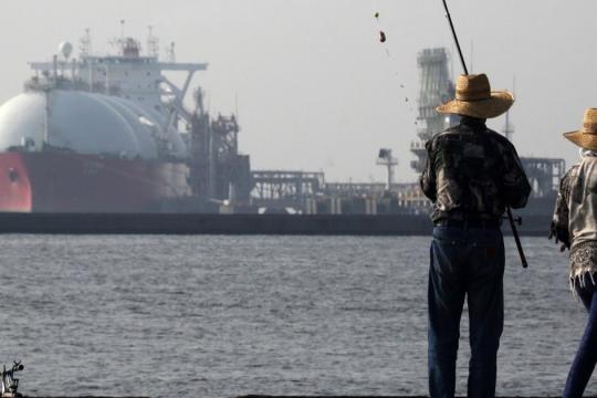 توقف محطة الغاز القطري يعمّق أزمة الإمدادات العالمية ويزيد المنافسة على الغاز الأميركي