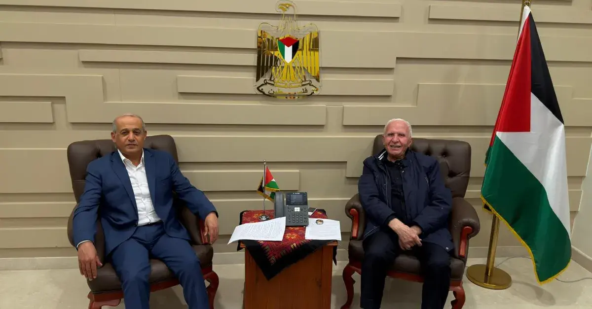 فتح والجبهة الشعبية تؤكدان ضرورة التوافق على إستراتيجية وطنية شاملة لمواجهة مخاطر التصفية