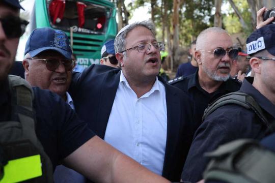 بن غفير يقود حملة أوامر هدم في النقب وسط انتقادات لتمييز ضد البدو