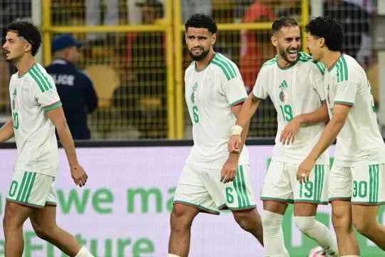 الجزائر تستهل تصفيات أمم أفريقيا 2027 بفوز على زامبيا 3-1