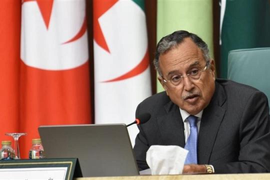 فهمي من بيروت: الجامعة العربية تؤكد دعم لبنان وتطالب بوقف الاعتداءات الإسرائيلية