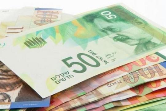 صرف رواتب الموظفين العموميين بنسبة 50% عن كانون الأول بحد أدنى 2000 شيكل