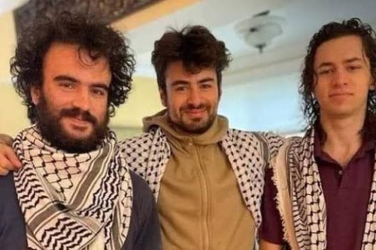 أحدهم أُصيب بالشلل.. إدانة المتهم بإطلاق النار على 3 فلسطينيين