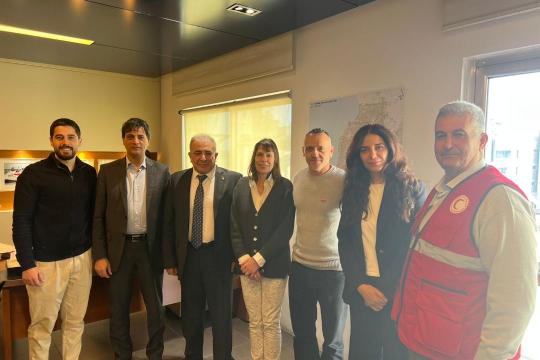 سفير فلسطين في لبنان يبحث مع اليونيسيف دعم النازحين الفلسطينيين