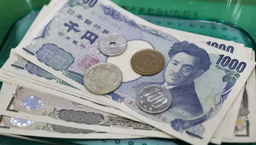 تحركات مفاجئة للعملة بعد أنباء عن فحص سعر الصرف من الاحتياطي الفيدرالي في نيويورك