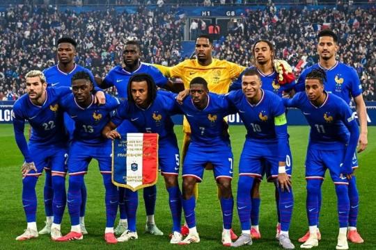 فرنسا تجهّز لكأس العالم 2026 بوديتي البرازيل وكولومبيا في الولايات المتحدة