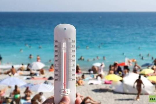 موجة الحر تضرب فرنسا.. قفزة كبيرة في أعداد الوفيات