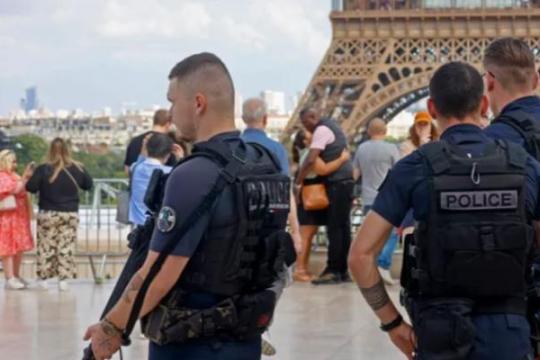 توقيف 6مشتبهين خططوا لاستهداف كنيس يهودي في فرنسا