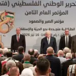 اجتماع بين حسين الشيخ وجبريل الرجوب لاحتواء انقسامات فتح