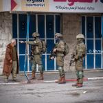 قوات الاحتلال تواصل عدوانها على المنطقة الجنوبية من الخليل