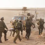 الجيش الإسرائيلي يعلن إصابة 3 من عسكرييه وسط غزة
