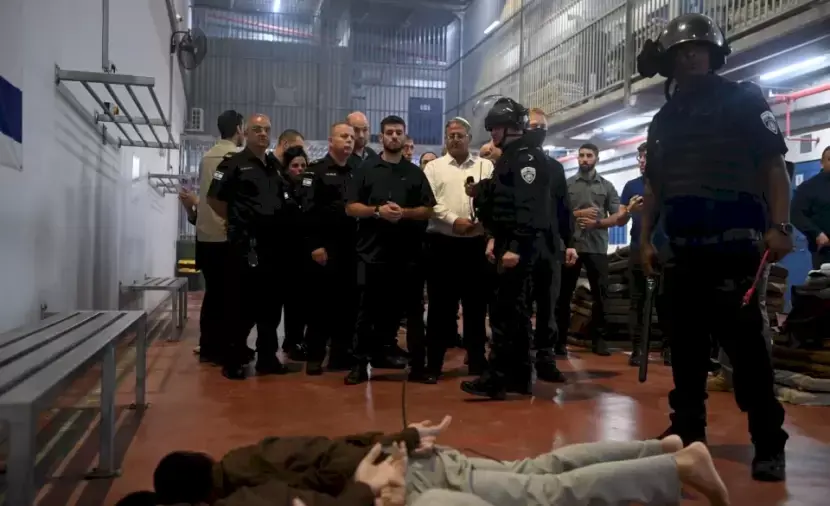 مشروع قانون في الكنيست يتيح تنفيذ حكم الإعدام بالأسرى ونادي الأسير يحذر من "تقنين القتل" وسط صمت دولي