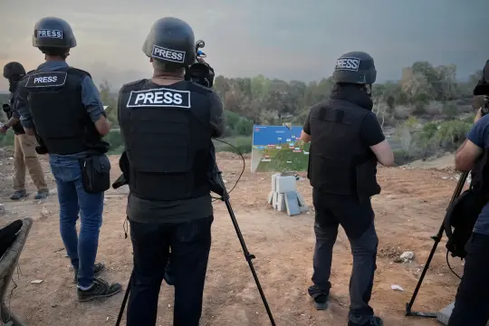 إسرائيل ترفض دخول الصحفيين الأجانب إلى غزة رغم قرب فتح معبر رفح