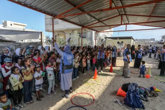 في غياب المدرسة .. فراغٌ تربوي وسلوكيات تتغير