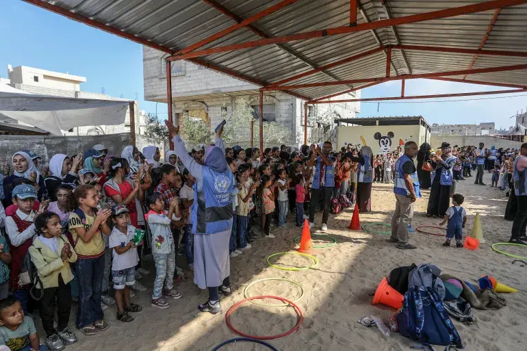 أكثر من 95% من مدارس غزة تضررت والحرب تحرم مئات الآلاف من التعليم