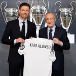 بيريز يوجّه رسالة حازمة لنجوم ريال مدريد ويحذّر من الرضا عن الذات