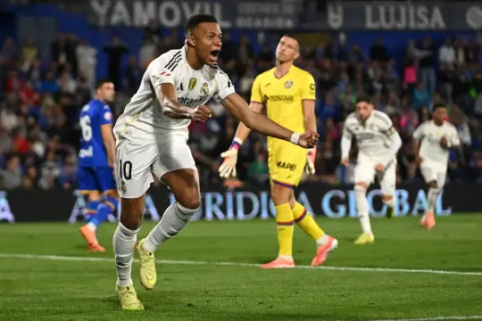 مبابي يقود ريال مدريد لفوز صعب على خيتافي ويستعيد صدارة الليجا