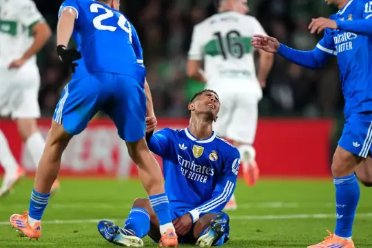 ريال مدريد يسقط في فخ التعادل أمام إلتشي في الليجا