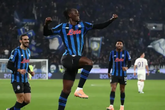 أتالانتا يكتسح جنوى برباعية ويبلغ ربع نهائي كأس إيطاليا