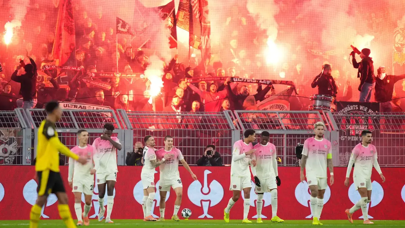 النجم الجزائري يسجّل هدف الفوز ويثأر لفريقه بعد الخسارة أمام دورتموند في الدوري قبل 3 أيام