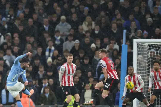 مانشستر سيتي ونيوكاسل إلى نصف نهائي كأس الرابطة الإنجليزية