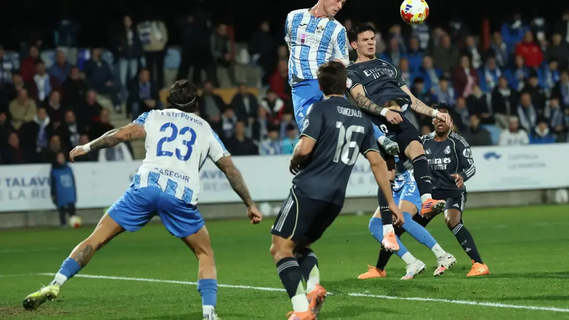 مبابي يقود الميرنجي للفوز 3-2 بثنائية حاسمة أمام مفاجأة الدرجة الثالثة