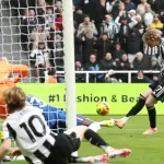 نيوكاسل يهدر فوزًا ثمينًا أمام تشيلسي ويتعادل 2-2 في البريميرليغ