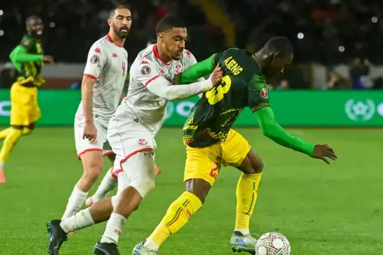 مالي تُقصي تونس بركلات الترجيح وتبلغ ربع نهائي أمم أفريقيا