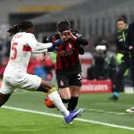 ميلان ينجو من الخسارة بتعادل قاتل أمام جنوى في سان سيرو