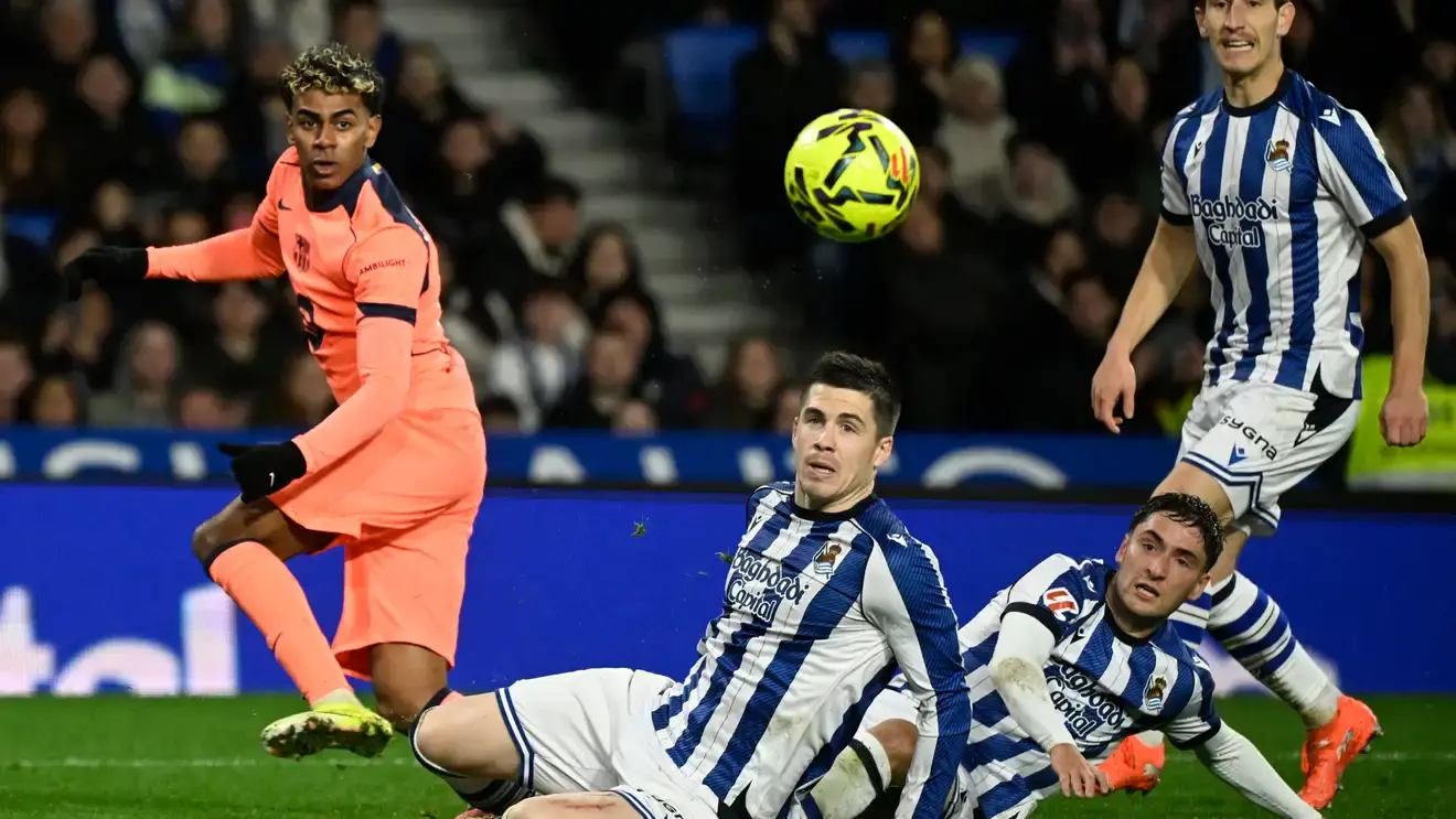 ثلاثة أهداف ملغاة وركلة جزاء مهدرة تُكلف البارسا الخسارة، وأتلتيكو يحقق فوزًا صعبًا وسيلتا يتألق بثلاثية