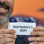قرعة ملحق دوري أبطال أوروبا تضع ريال مدريد في مواجهة بنفيكا وتشعل صدامات نارية