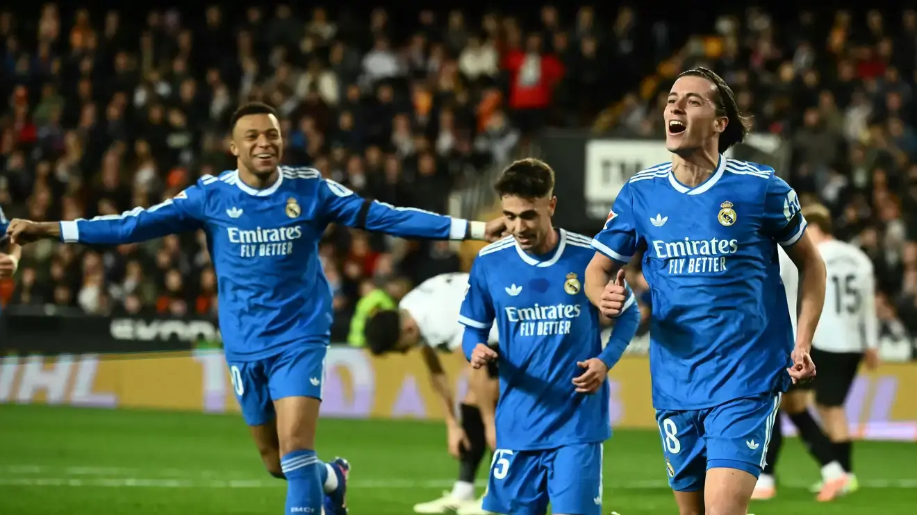 كاريراس يفتح التسجيل ومبابي يحسم المواجهة في الوقت القاتل أمام فالنسيا