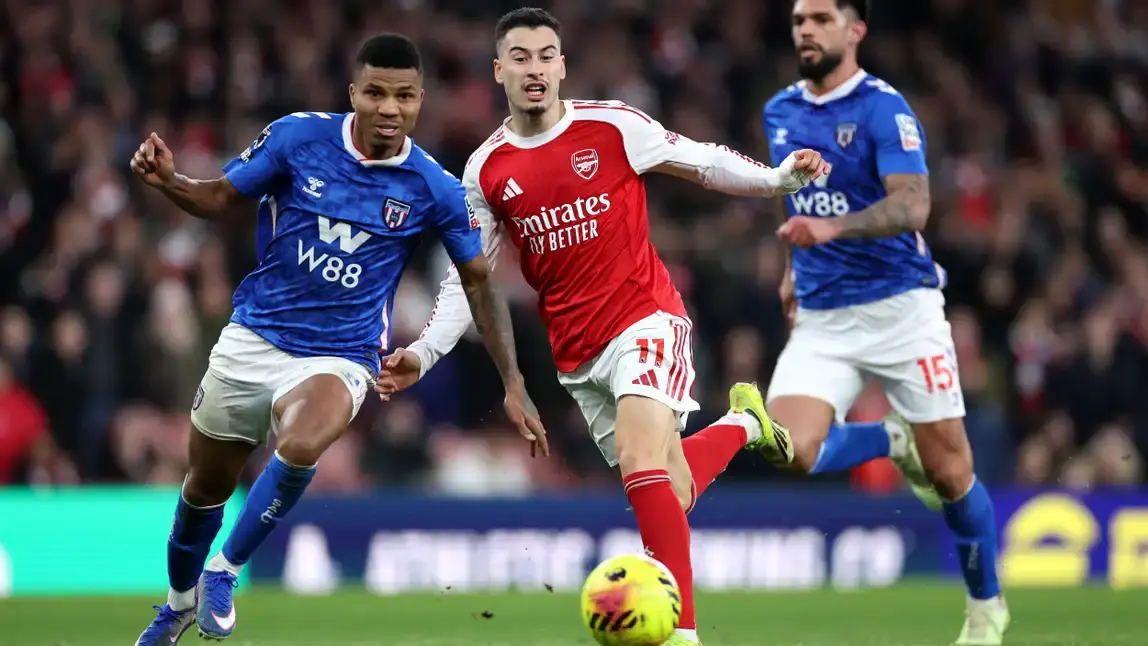 فوز مريح للغانرز أمام سندرلاند وتعثر أستون فيلا وخسارة جديدة لنيوكاسل