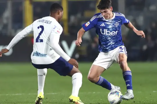 تعادل سلبي يؤجل حسم نصف نهائي كأس إيطاليا بين كومو وإنتر