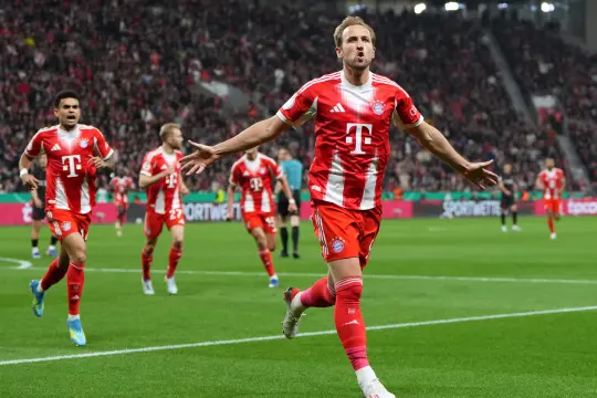 بايرن ميونخ يهزم ليفركوزن ويبلغ نهائي كأس ألمانيا