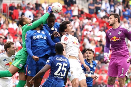 فيديو: تشيلسي يتأهل إلى نهائي كأس الاتحاد الإنجليزي بفوز صعب على ليدز يونايتد