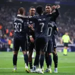 فينيسيوس يقود ريال مدريد لفوز ثمين ويؤجل تتويج برشلونة بالليغا