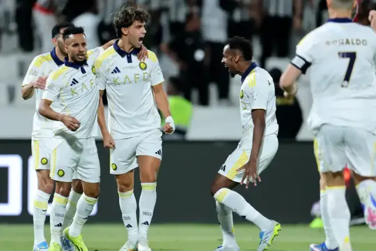 فيديو: النصر يهزم الشباب برباعية مثيرة ويواصل صدارة دوري روشن