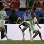 الجزائر تتأهل إلى دور الـ32 في كأس العالم 2026 بعد تعادل مثير مع النمسا