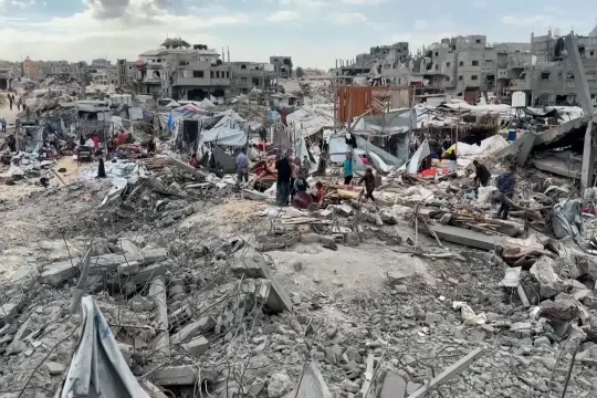 تصاعد الخروقات في غزة: شهداء وجرحى جدد وارتفاع الحصيلة إلى أكثر من 72 ألفًا منذ بدء العدوان