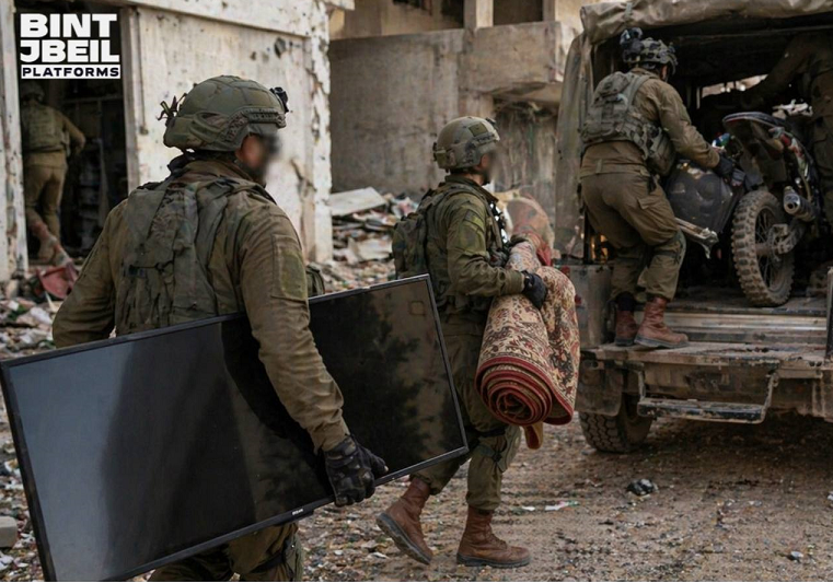 إفادات عسكرية تتحدث عن سرقات منظمة وسط غياب إجراءات رادعة واتهامات بتواطؤ صامت من القيادات