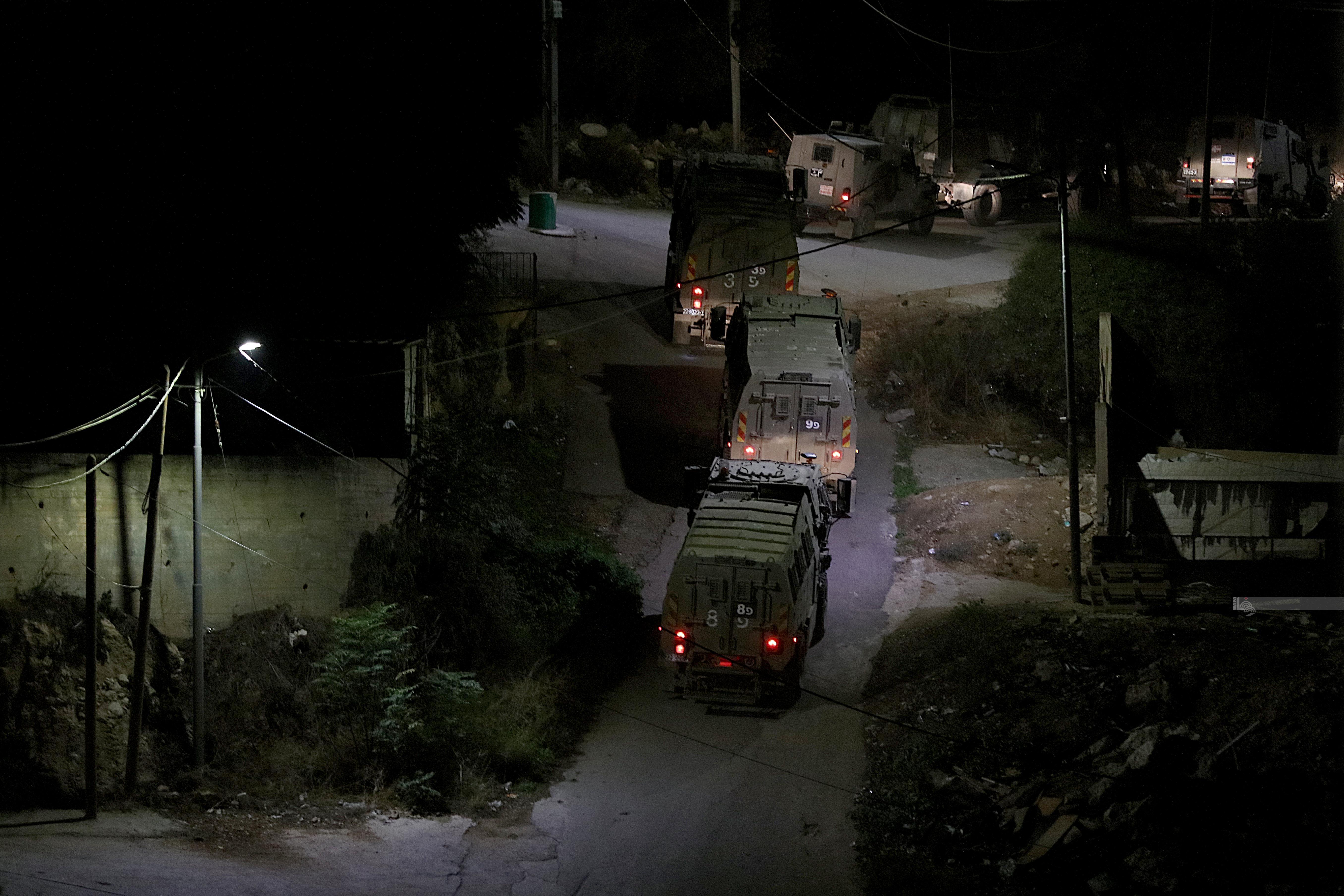 اقتحامات واسعة منذ فجر الاثنين واستخدام المنازل كقواعد عسكرية في بلدة يعبد