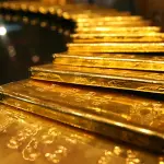 الذهب يتراجع مع تصاعد مخاوف التضخم وترقب قرار الفيدرالي الأميركي