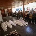 وصول جثامين 15 شهيدا من الأسرى إلى قطاع غزة