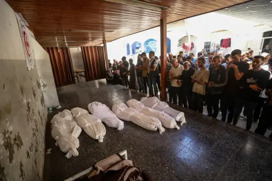وصول جثامين 15 شهيدا من الأسرى إلى قطاع غزة
